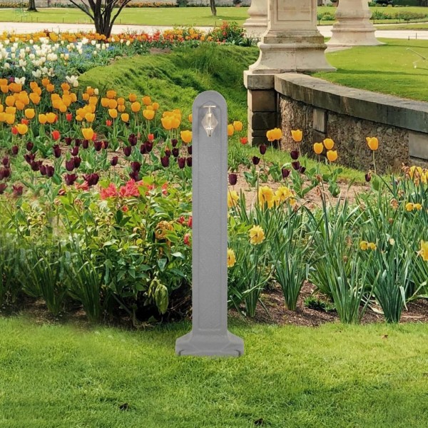 Cisterna de jardín con grifo aspecto de piedra gris claro