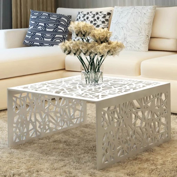 Mesa de centro con diseño calado geométrico aluminio plateada