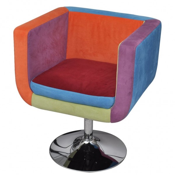 Sillón con diseño de cubo de retales de tejido